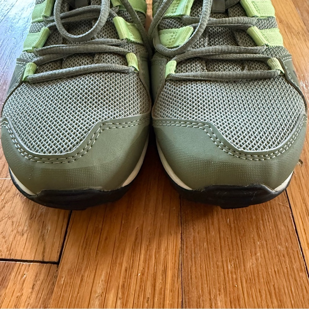 Adidas Kids Hiking Shoe - Picture 6 of 9